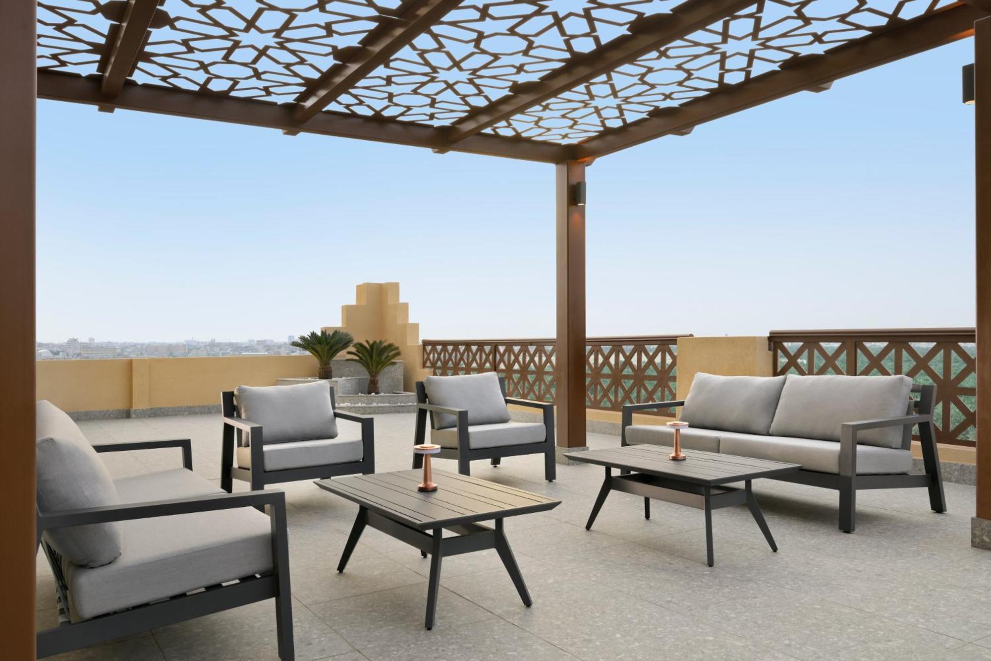 Al Ahsa Intercontinental By Ihg Hotel Ал Ахса Екстериор снимка