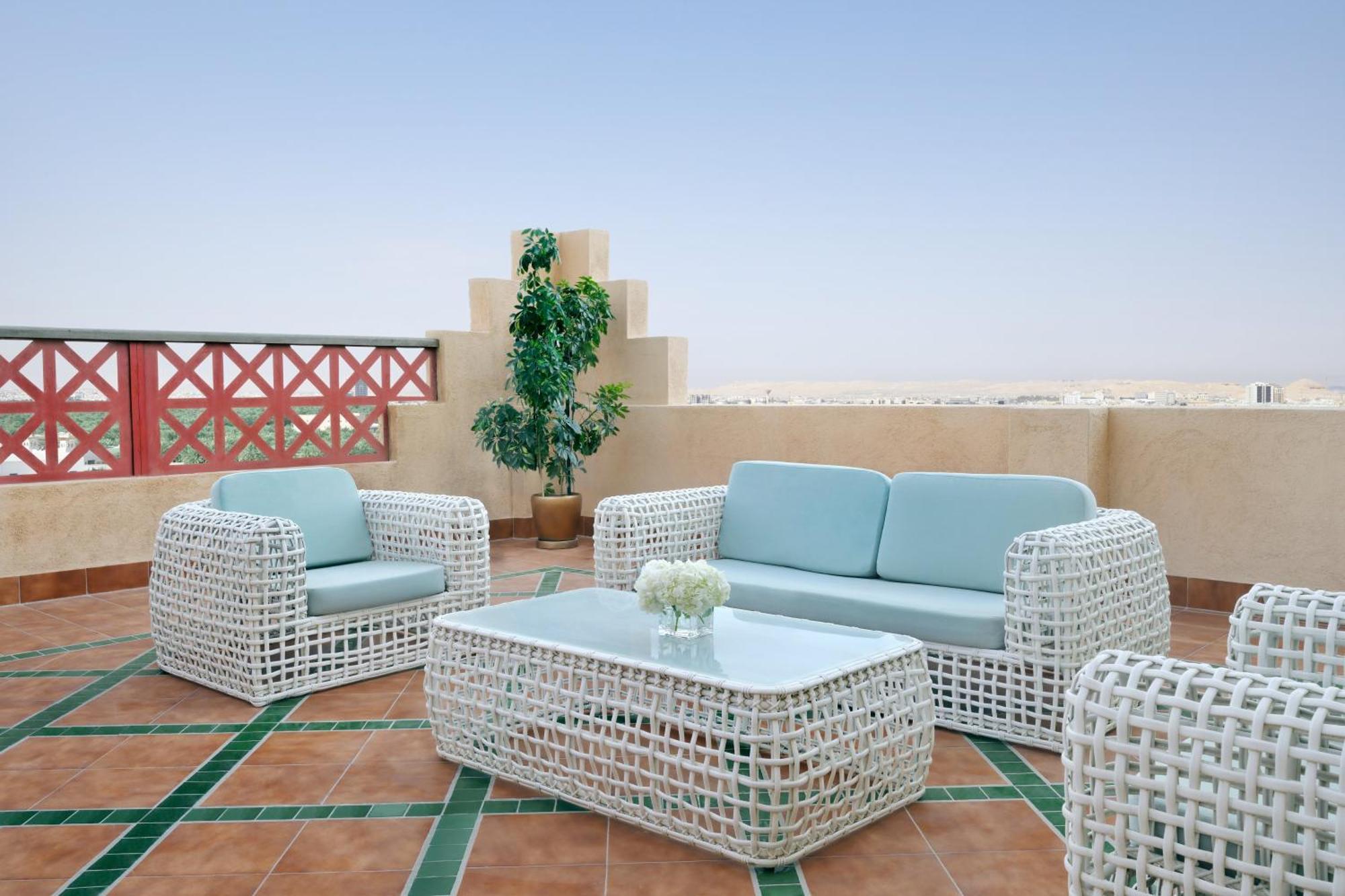 Al Ahsa Intercontinental By Ihg Hotel Ал Ахса Екстериор снимка